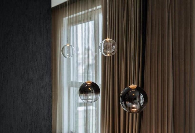 سوییت پرستیژ, Cosmopolite Hotel Nieuwpoort Bad