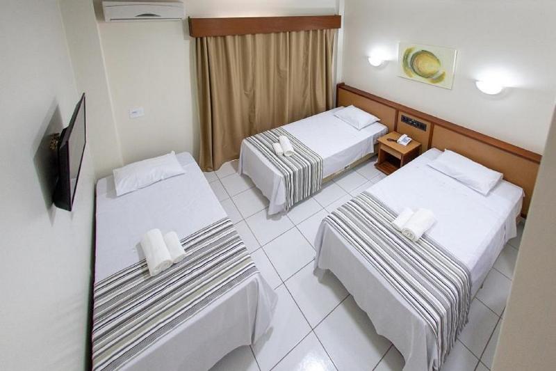 اتاق استاندارد سه نفره, Nacional Inn Araçatuba