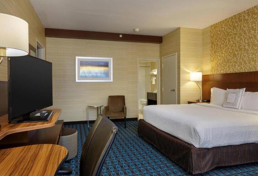 اتاق استاندارد با تخت بزرگ, Fairfield Inn & Suites By Marriott Belleville