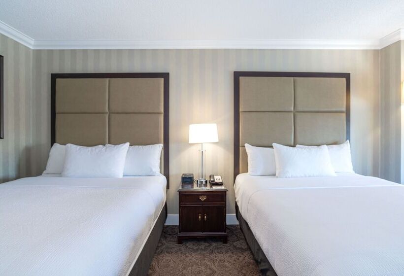 Deluxe Room, The Sutton Place  Edmonton