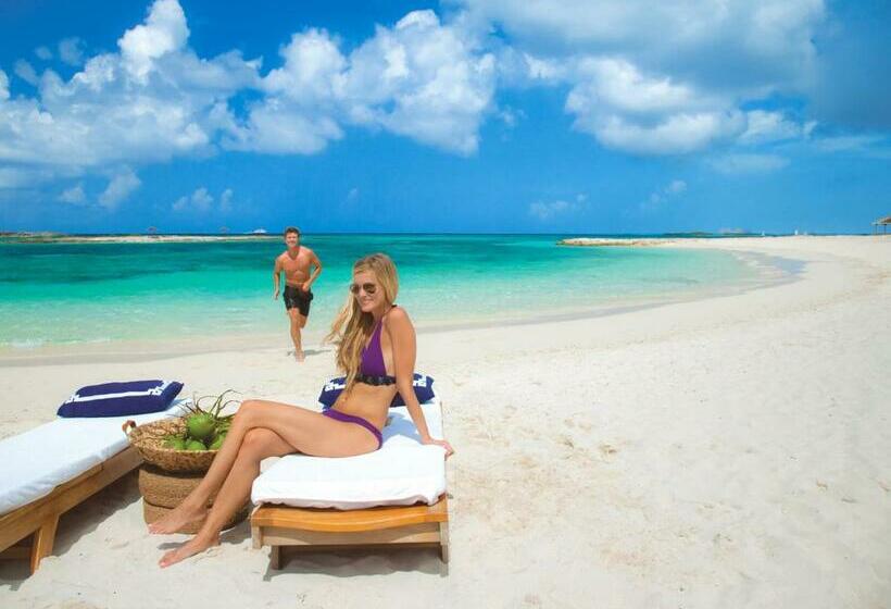 اتاق لوکس با چشم‌انداز دریا, Sandals Royal Bahamian  Couples Only