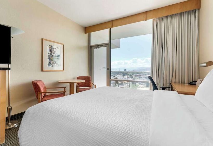 اتاق اجرایی, Best Western Plus Kelowna Hotel & Suites
