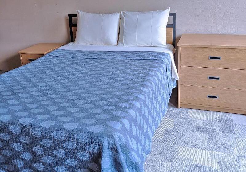 اتاق استاندارد, Chestnut Residence   Campus Accommodation