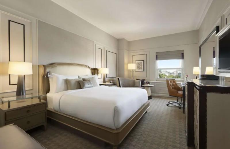 اتاق استاندارد با چشم‌انداز شهر, Fairmont Le Chateau Frontenac