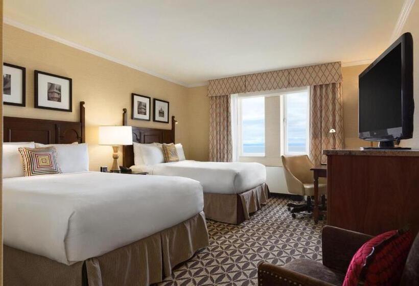 اتاق استاندارد با 2 تخت دوبل, Fairmont Le Manoir Richelieu