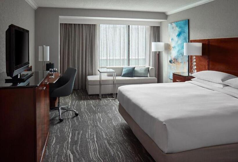 اتاق استاندارد با تخت بزرگ, Halifax Marriott Harbourfront