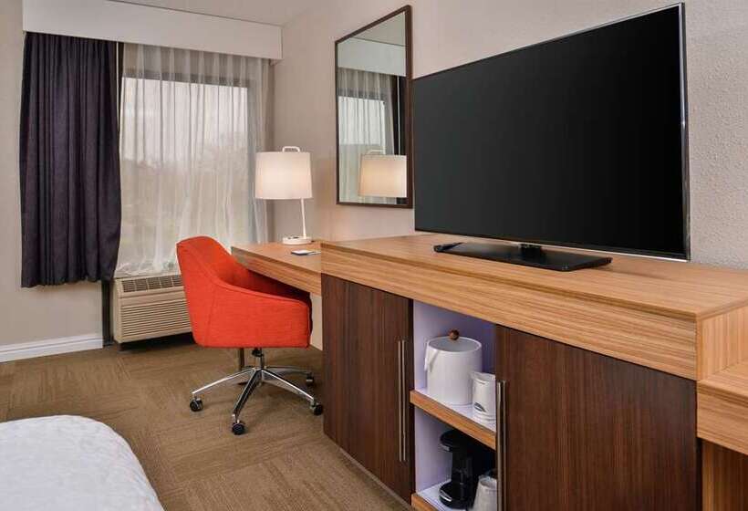 اتاق استاندارد, Hampton Inn & Suites By Hilton Toronto Downtown