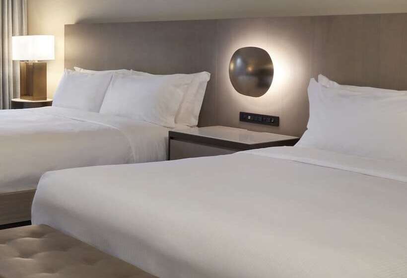 Standard-huone 2 Parivuodetta, Hilton Toronto