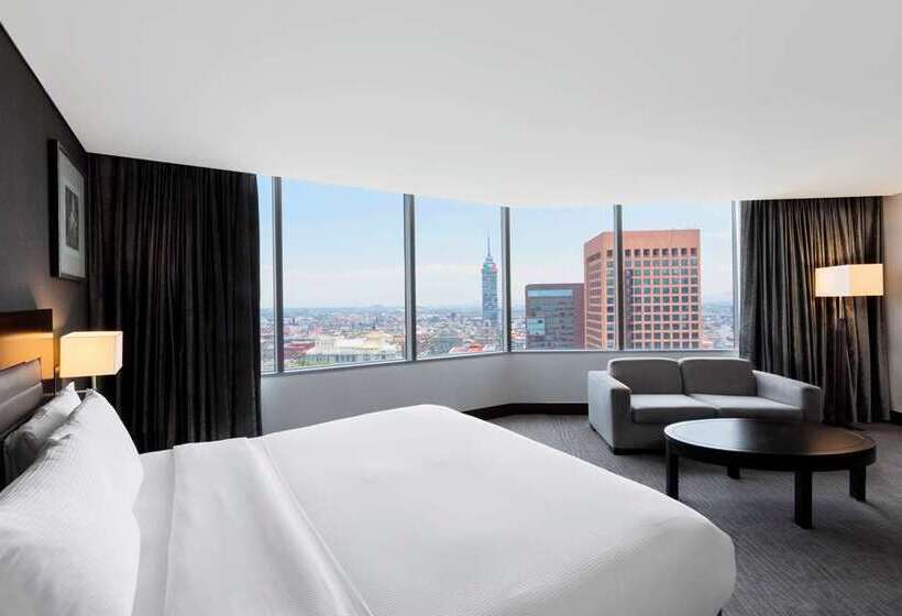 Standard-huone King-vuode, Hilton Toronto
