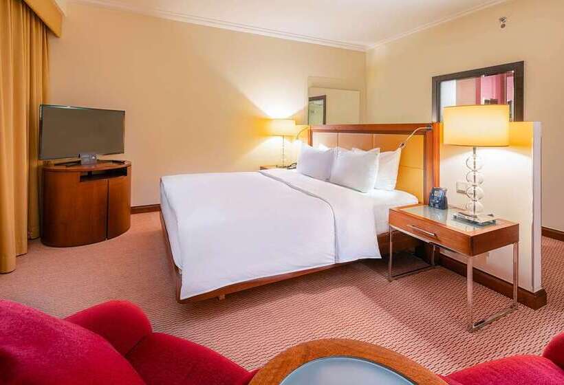 Standard-huone King-vuode, Hilton Toronto