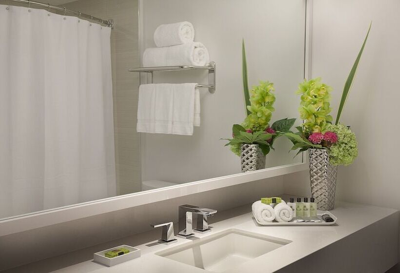 اتاق پرمیوم, Intercontinental Toronto Centre, An Ihg