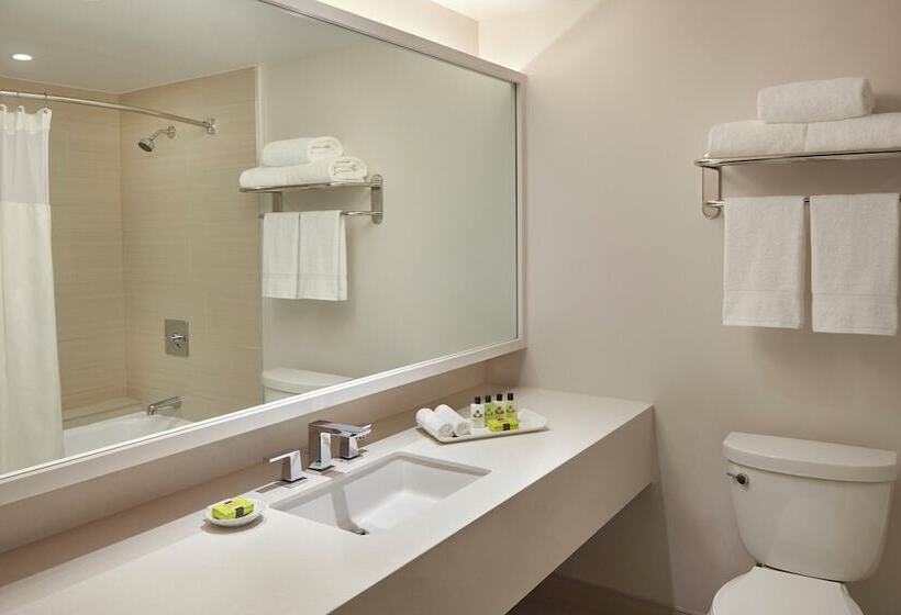 اتاق پرمیوم, Intercontinental Toronto Centre, An Ihg