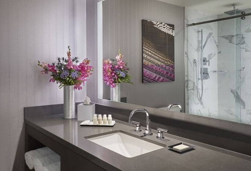 سوییت جونیور, Intercontinental Toronto Centre, An Ihg