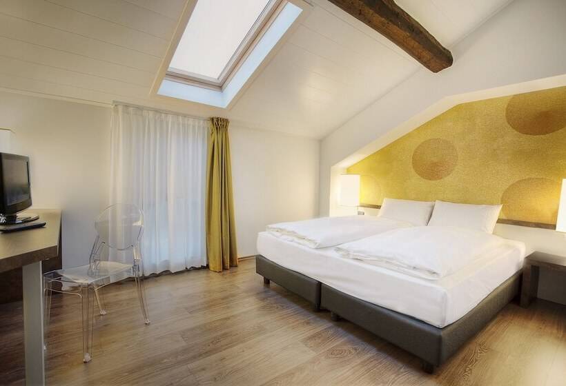 Standard Room, Internazionale Bellinzona