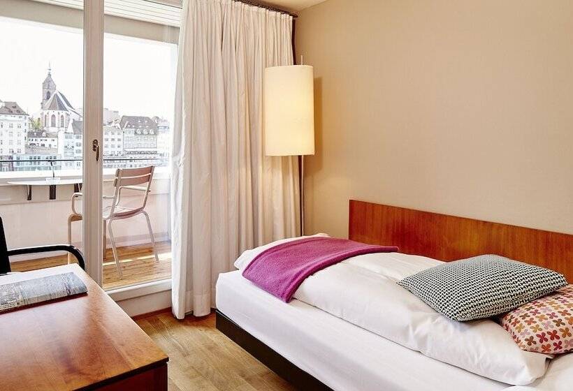 غرفة قياسية فردية مطلّة علي النهر, Krafft Basel