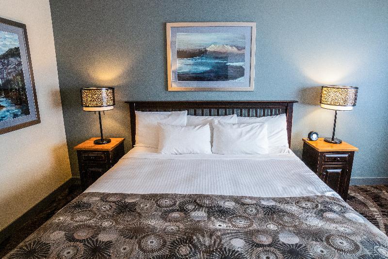 اتاق استاندارد با چشم‌انداز کوهستان, Prestige Hudson Bay Lodge & Conference Centre, Worldhotels Crafted Collection