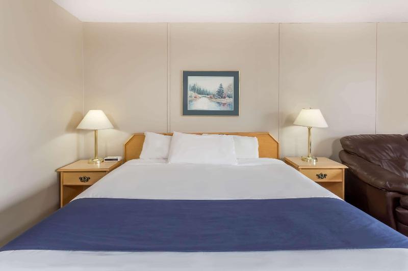 اتاق کلاس بیزنس, Ramada By Wyndham