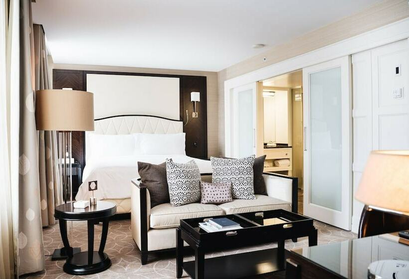 سوییت اجرایی, Rosewood Hotel Georgia