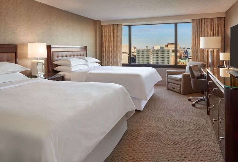 اتاق استاندارد با 2 تخت دوبل, Sheraton Centre Toronto