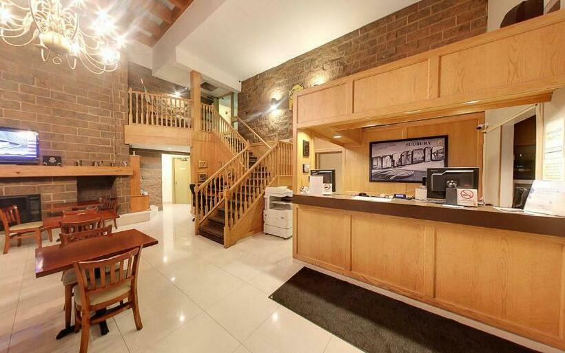 اتاق استاندارد با تخت بزرگ, Super 8 By Wyndham Sudbury On