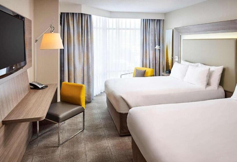 Executive Kamer, Novotel Toronto North York