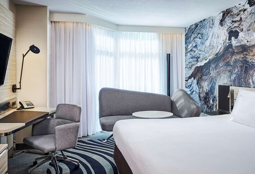 Executive Kamer, Novotel Toronto North York