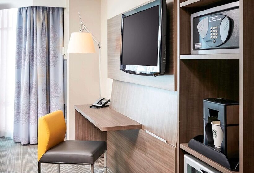 Executive Kamer, Novotel Toronto North York