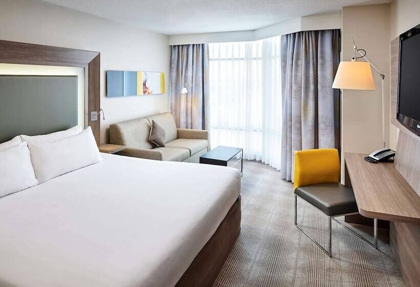 اتاق اجرایی, Novotel Toronto North York
