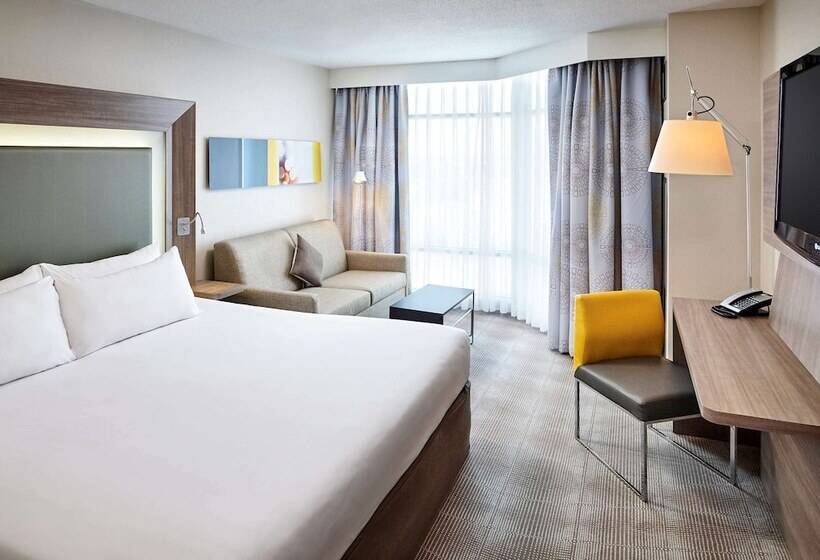 エクゼクティブルーム, Novotel Toronto North York