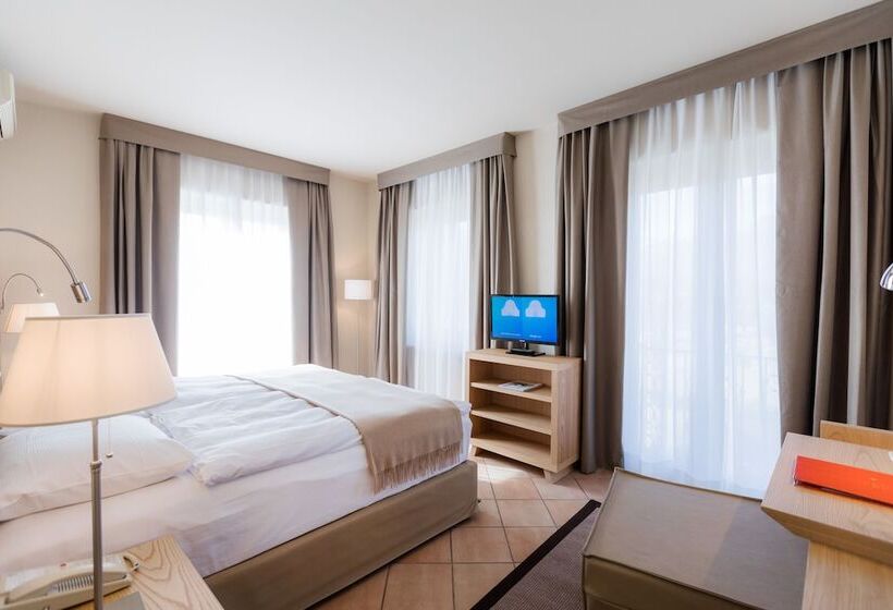 クラシックシングルルーム, Parkhotel Delta, Wellbeing Resort