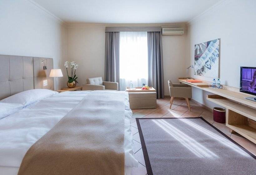 クラシックルーム, Parkhotel Delta, Wellbeing Resort