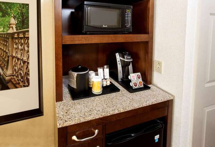 اتاق استاندارد, Hilton Mississauga/meadowvale