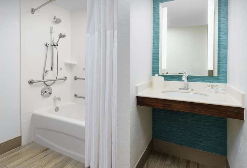 اتاق استاندارد, Hilton Mississauga/meadowvale