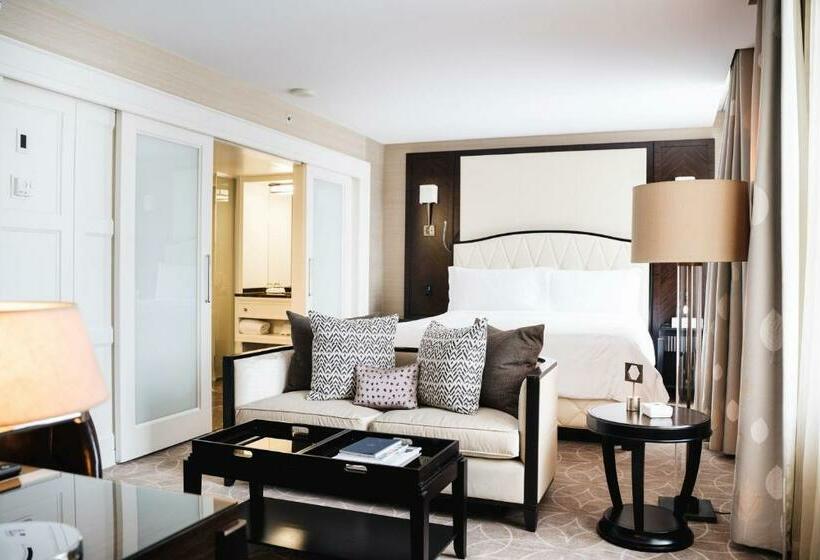 اتاق لوکس با تخت بزرگ, Rosewood Hotel Georgia