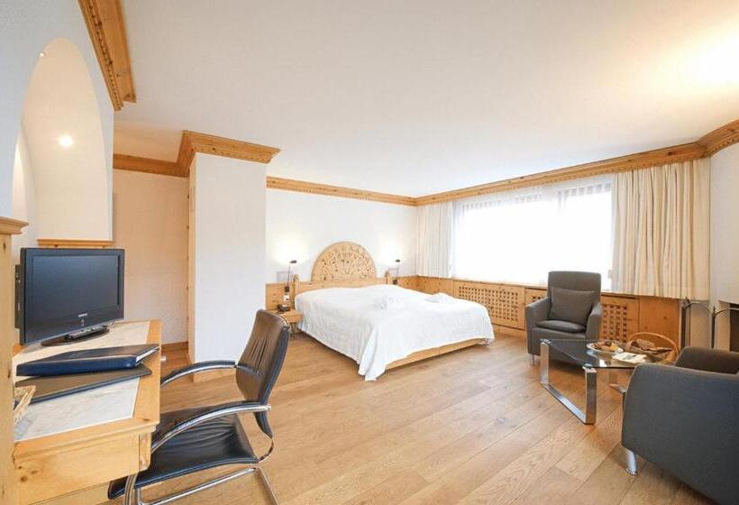 سوییت جونیور با بالکن, Albana Hotel Silvaplana