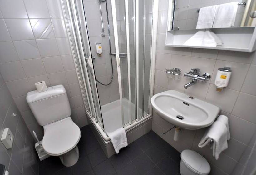 带2个卧室的高级公寓, Hop Apartments & Suites