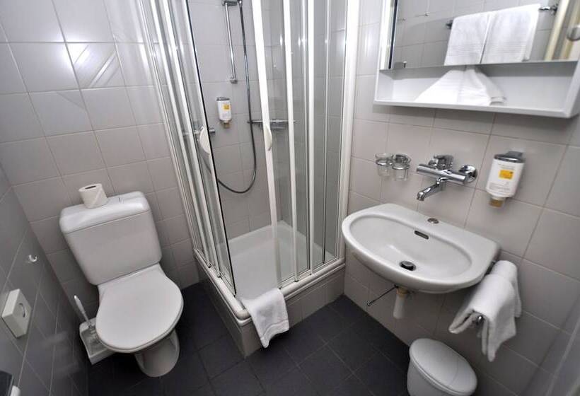 2 Bedroom Superior Apartment, Aparthotel Goldey