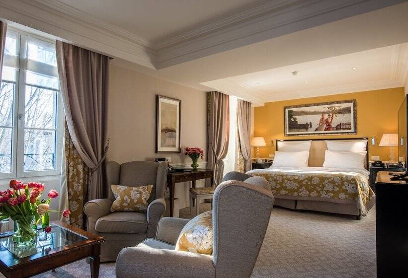 Junior Suite cu Vedere catre Oraş, Grand Hotel Du Lac   Relais & Châteaux