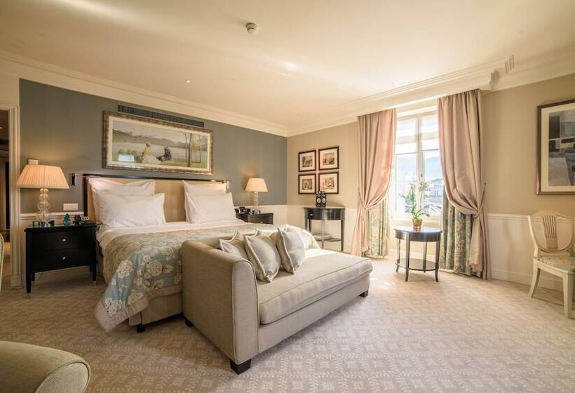 Junior Suite cu Vedere Lac, Grand Hotel Du Lac   Relais & Châteaux
