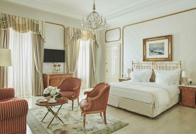 سوییت جونیور با چشم‌انداز دریاچه, Grand Hotel National Luzern