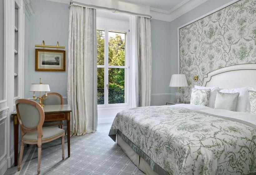 غرفة سوبيريور مطلّة علي الحديقة, Beaurivage Palace