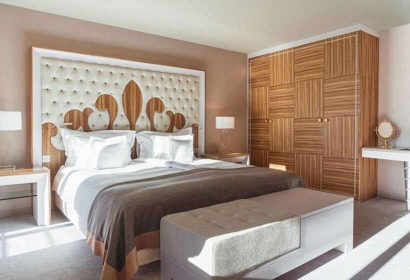 スイート（家族用）, Carlton Hotel St Moritz   The Leading Hotels Of The World