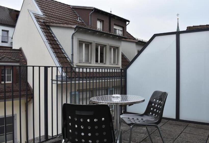 Standard Room with Balcony, Des Alpes