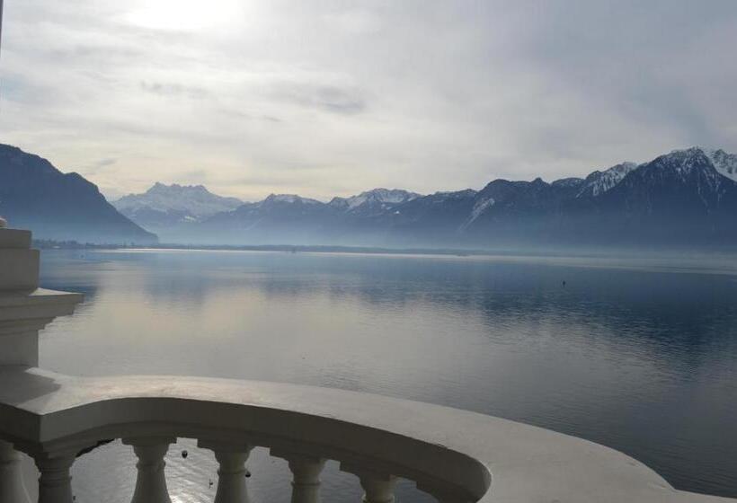 اتاق استاندارد با چشم‌انداز دریاچه, Du Grand Lac Excelsior