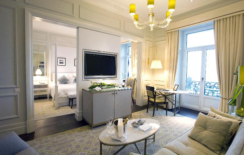 주니어 스위트 호수 전망, Fairmont Le Montreux Palace