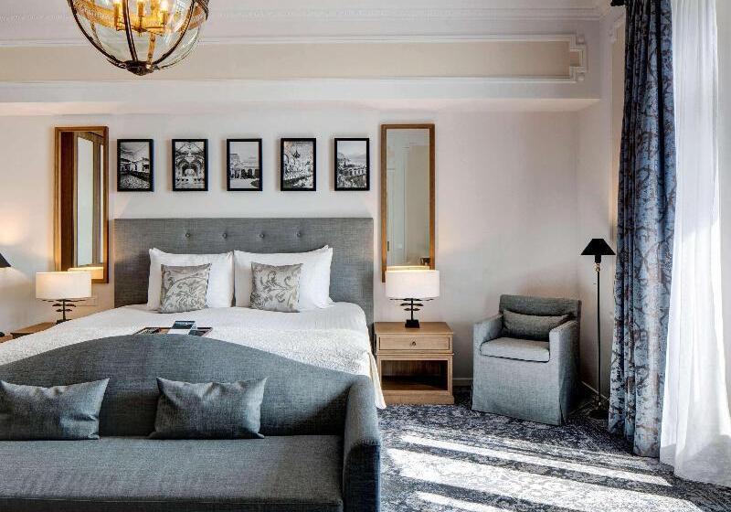 스위트, Fairmont Le Montreux Palace