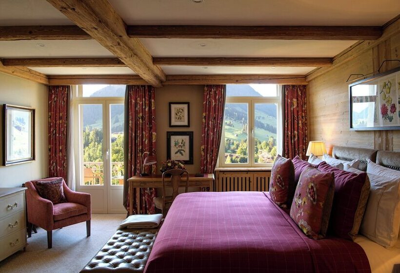 Suite Deluxe met Uitzicht op de Bergen, Gstaad Palace