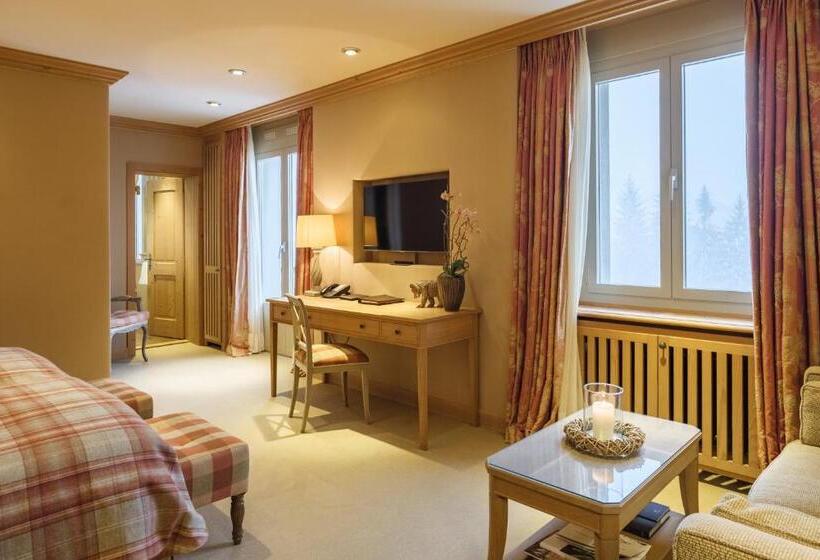 Junior Suite Clasic, Gstaad Palace