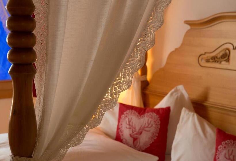 Comfort room with mountain view, Hirschen   Grindelwald