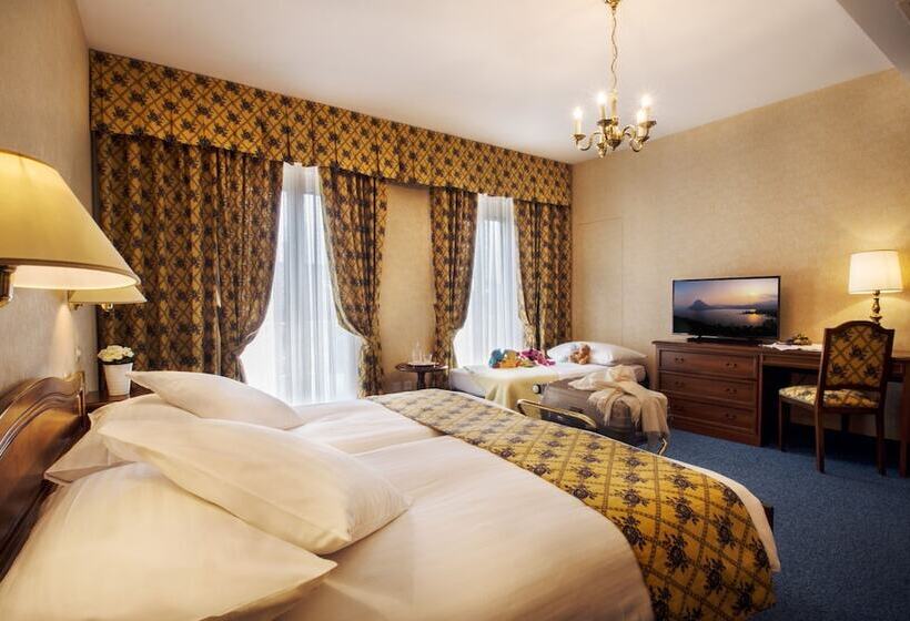 3 Bett Superior Zimmer, International Au Lac Historic Lakeside